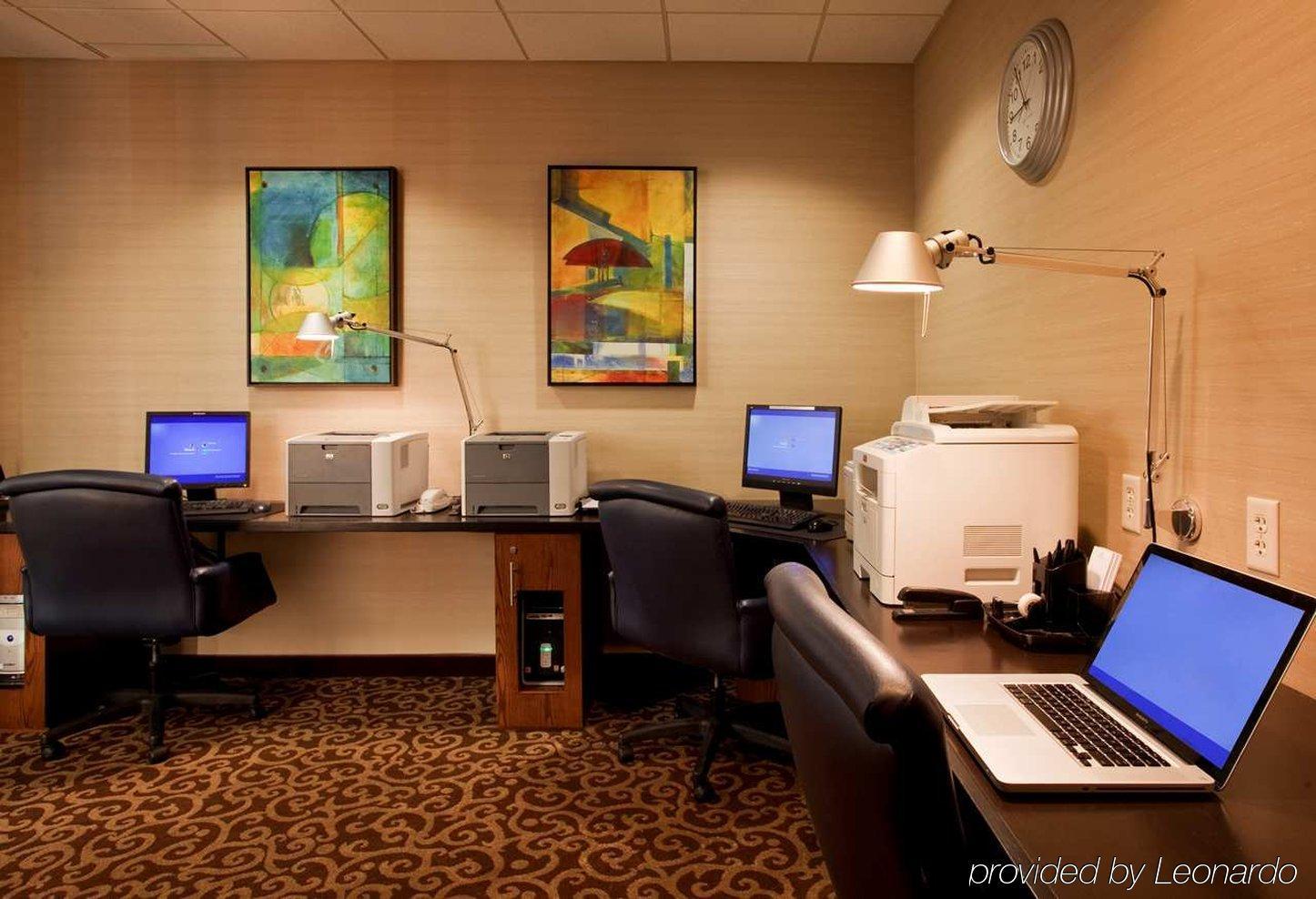 Doubletree By Hilton Minneapolis Park Place Saint Louis Park Facilities photo